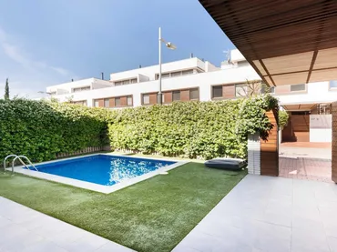 Chalet en  Calle Poble Amazic - Foto 2