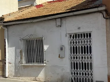 Planta baja en  Calle Bazan 42 - Foto 2