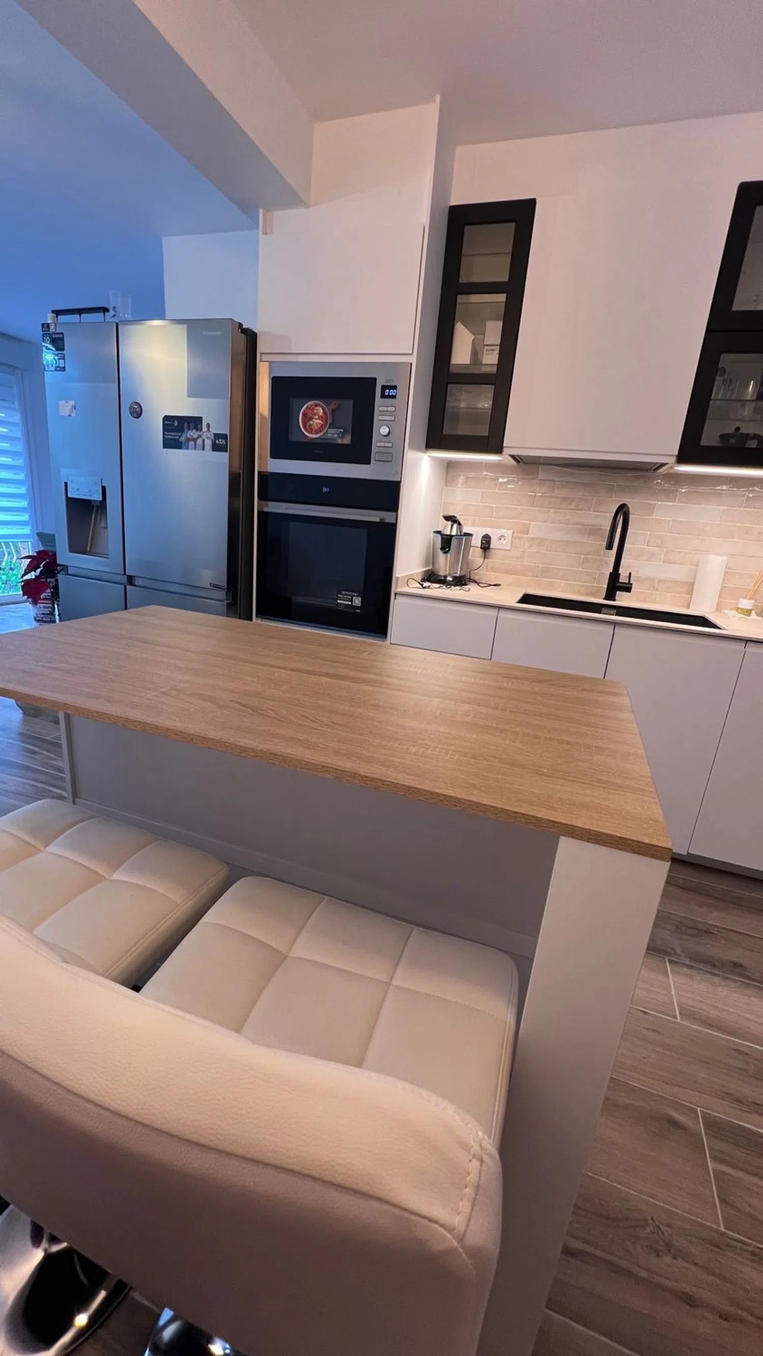 Piso en avenida del Marqués de Corbera, 27 - Foto 4