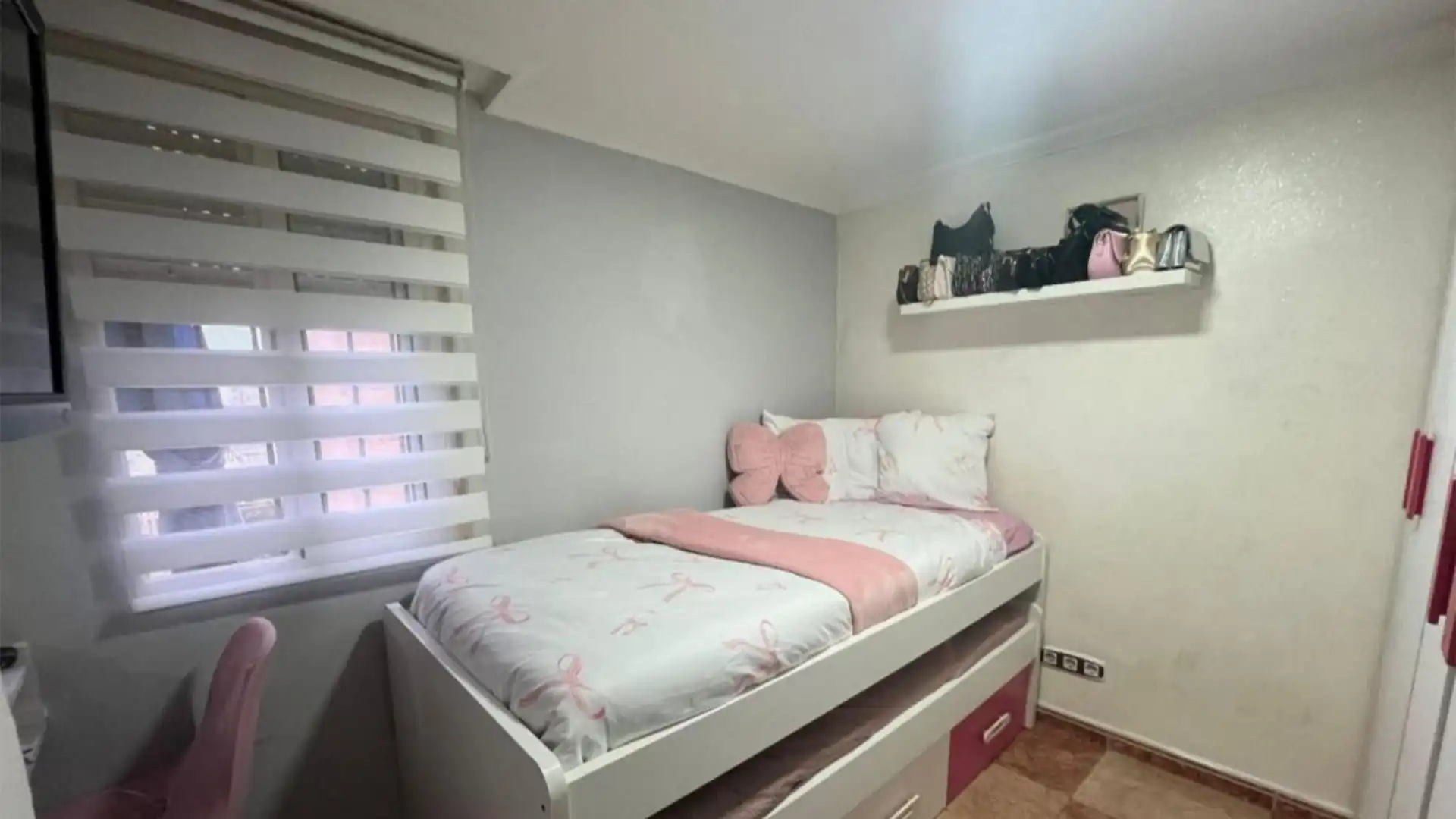 Piso en  Calle Carcabuey 3 - Foto 9