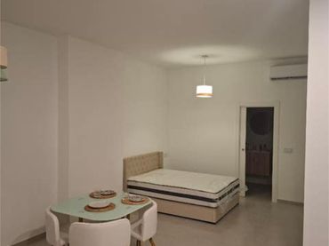 Estudio en Estepona centro - Foto 2