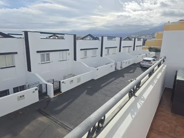 Chalet adosado en calle Brezo, 33 - Foto 4