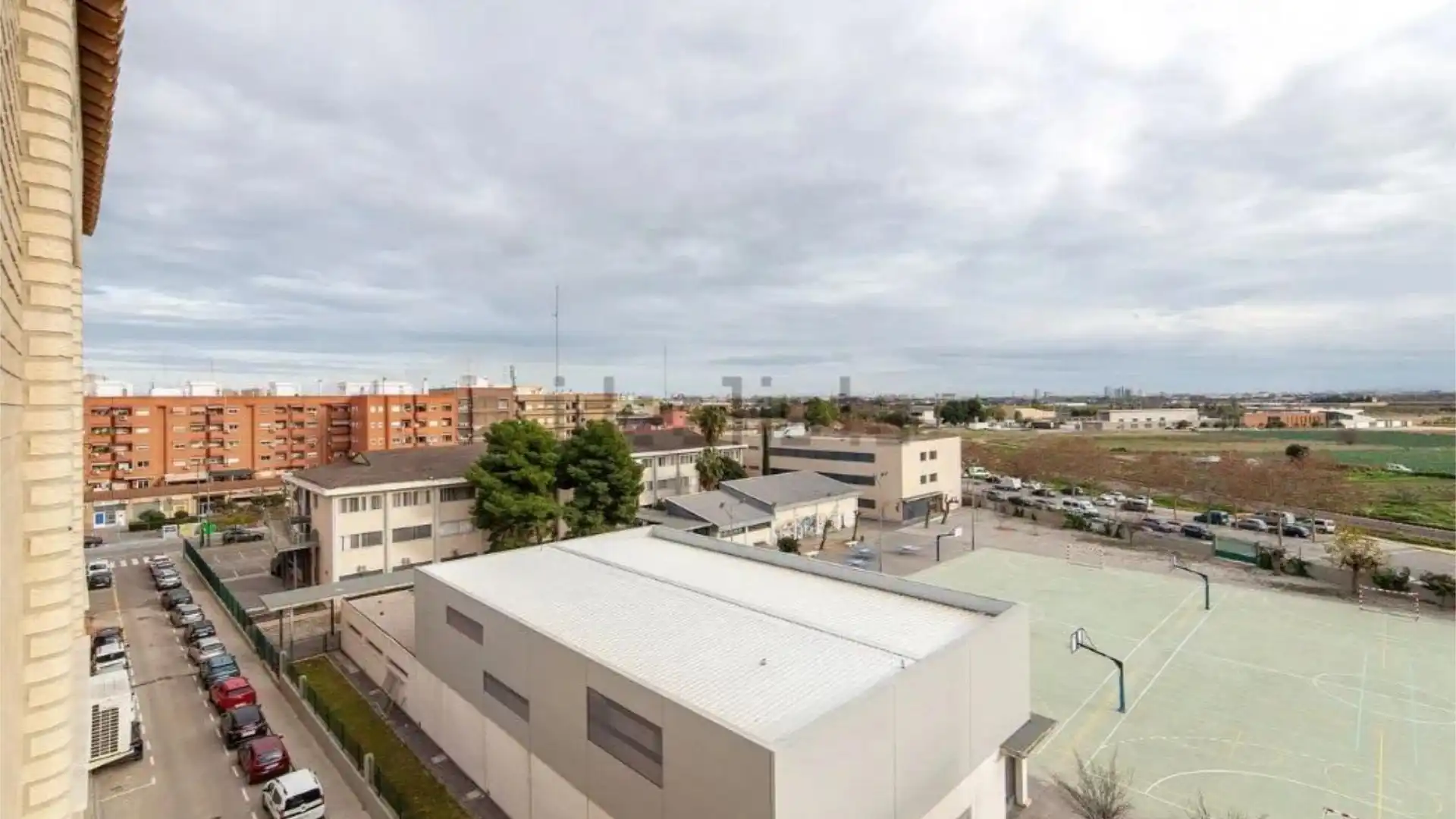 Piso en  Carrer de Carmen Estellés 10 - Foto 26