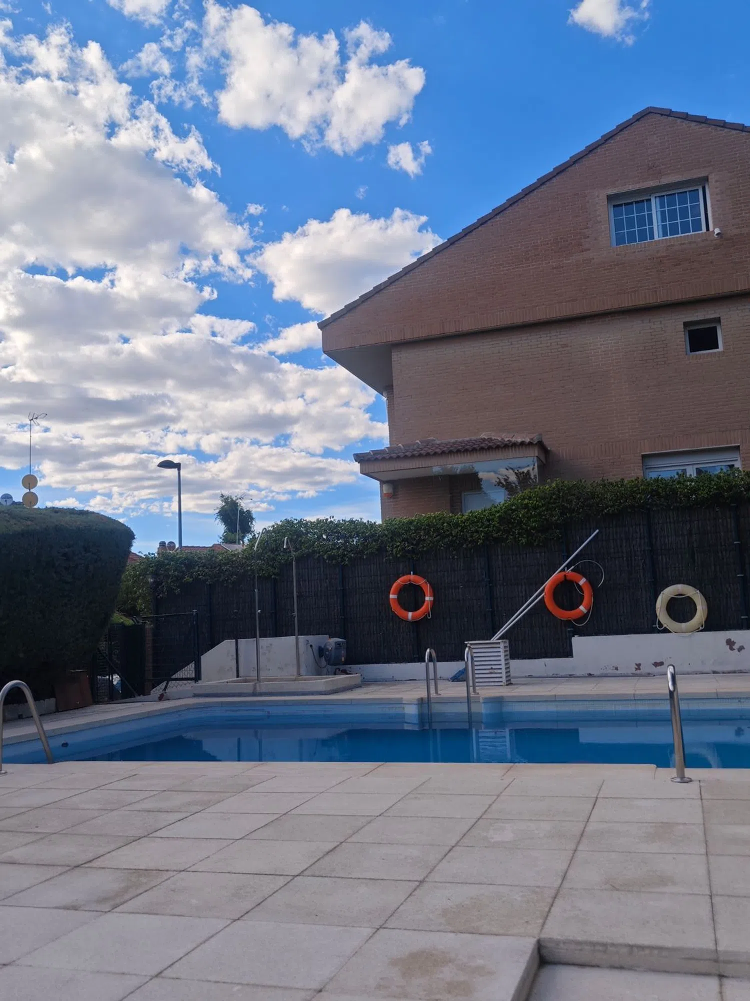 Casa independiente en plaza de España, 17 - Foto 1