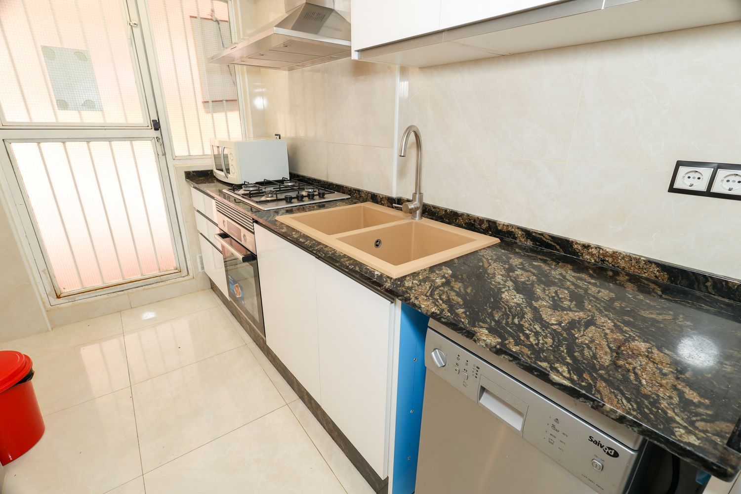 Alquiler de piso en Calle d'Emili Gascó Contell, 18 - Foto 5