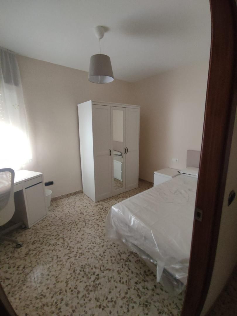 Piso en  Calle Joaquín Altolaguirre 12 - Foto 5