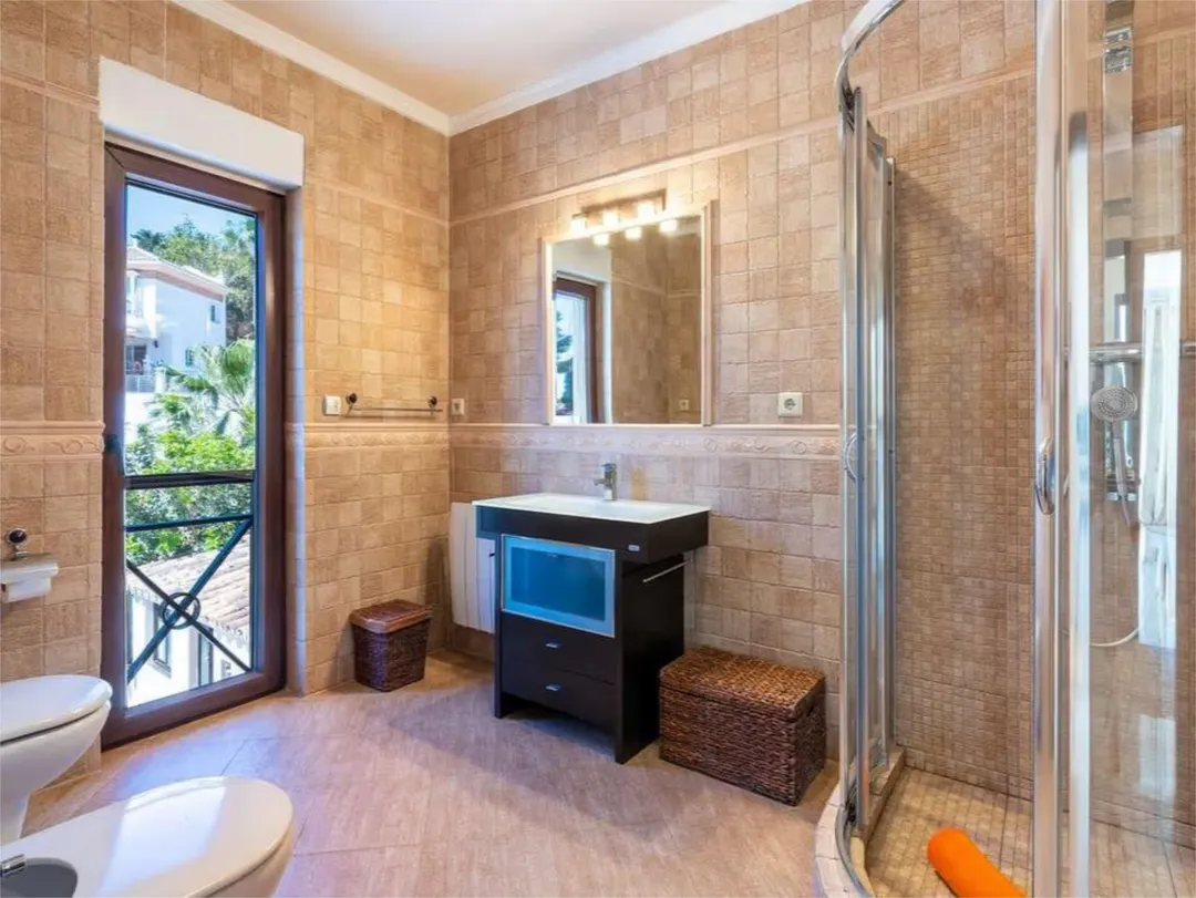 Chalet en  Calle Chipiona 14 - Foto 13