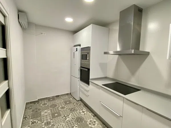 Piso en calle de Martí l'Humà, 26 - Foto 2