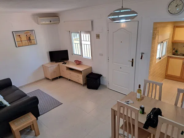 Chalet pareado en Calle Neptuno, 37 - Foto 2