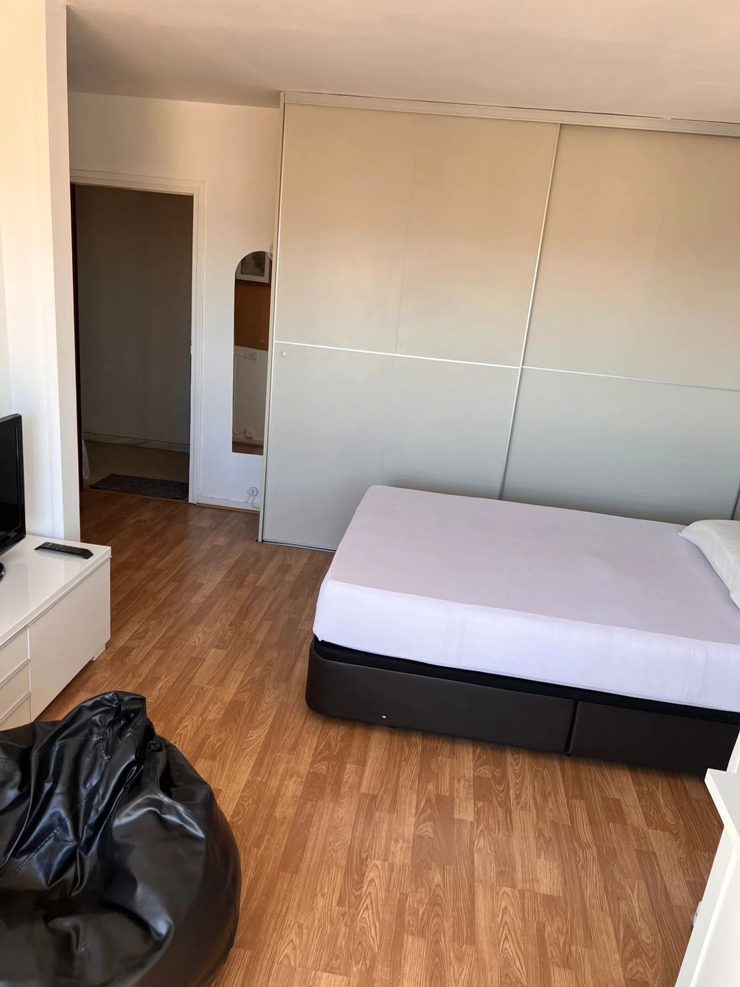 Estudio en calle de Sor Eulàlia d'Anzizu, 11 - Foto 24