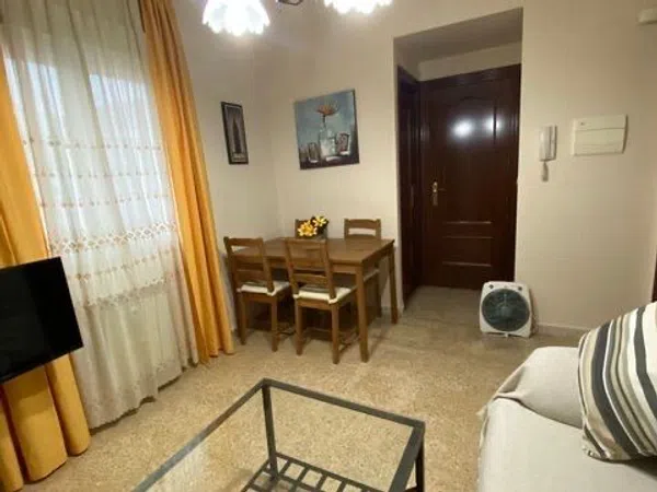 Piso en calle Martínez de la Rosa, 29