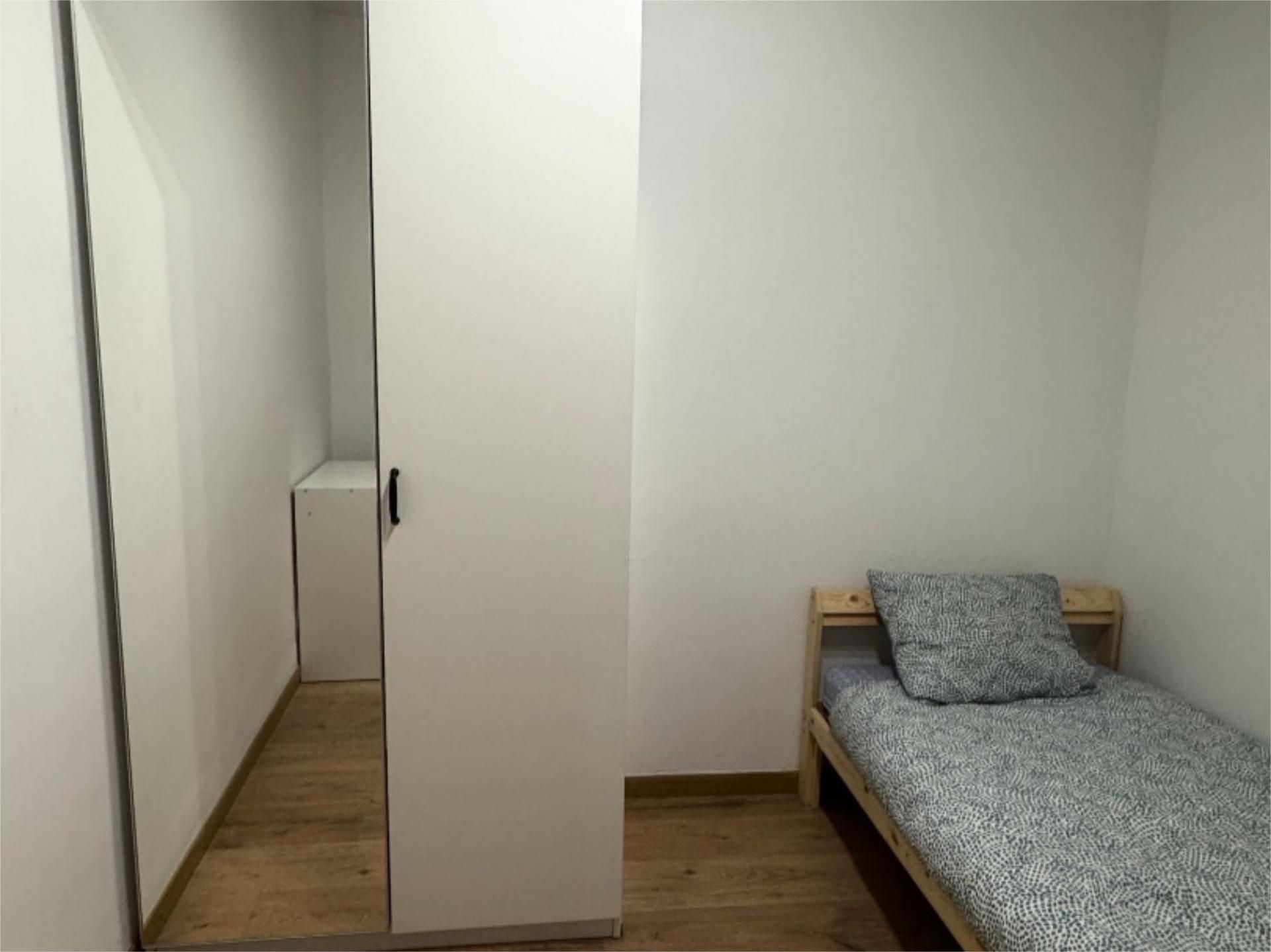 Piso en  Calle de Castelló 5 - Foto 8