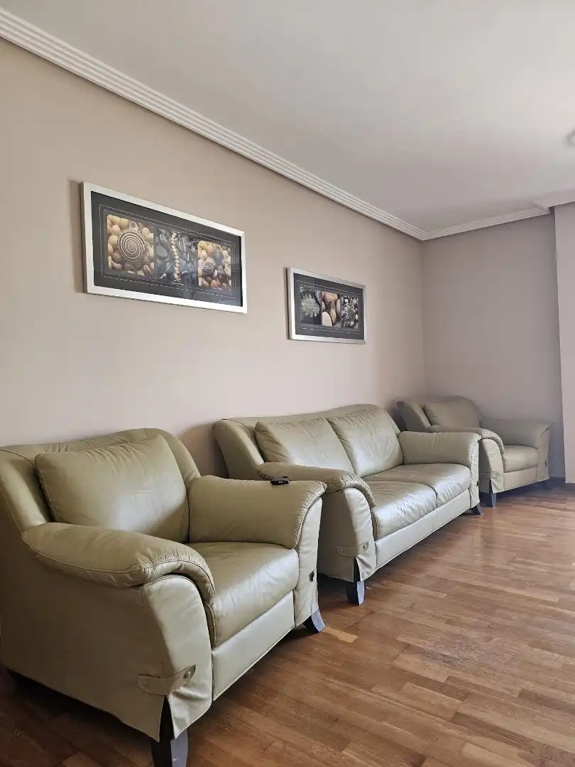 Piso en  Calle Doctor Alfonso Chiscano Díaz 8 - Foto 20