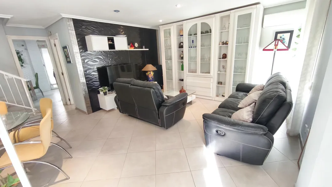 Casa adosada en  Carrer Consueta 24 - Foto 21