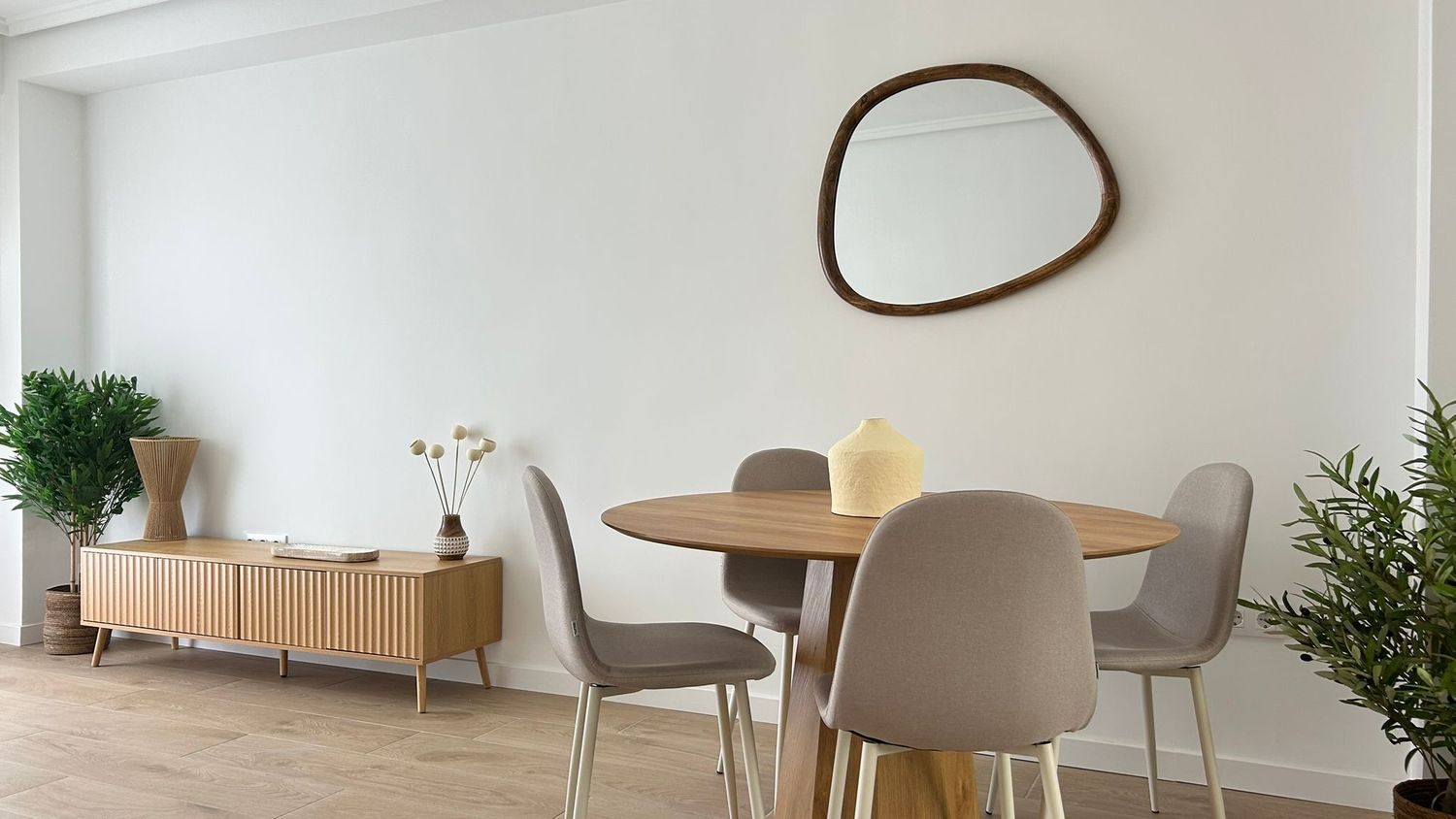 Piso en calle de José Andreu Alabarta, 13 - Foto 2