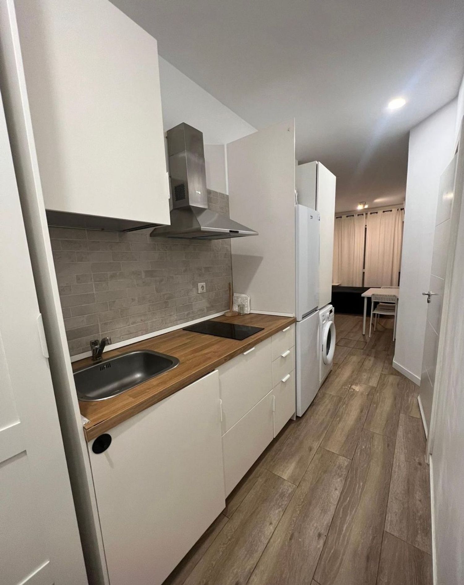 Estudio en calle de Gómez de Avellaneda, 35 - Foto 6