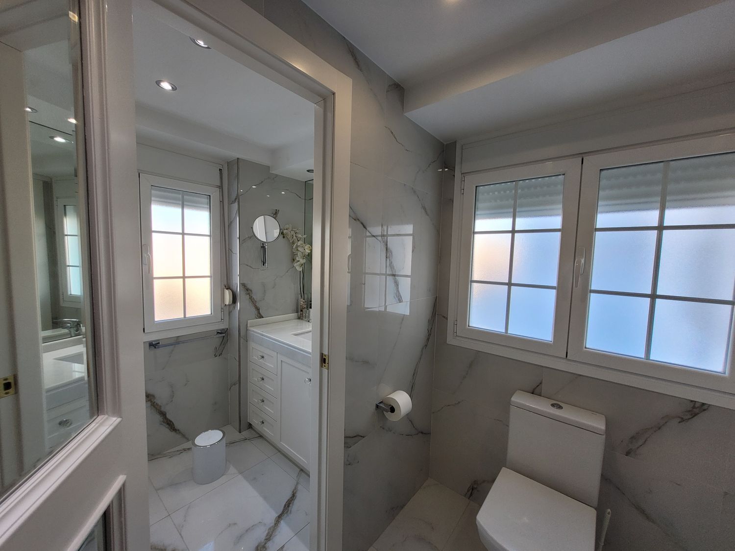 Piso en calle de Sant Vicent Màrtir, 222 - Foto 2