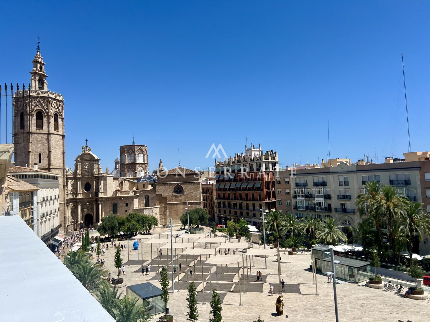 Ático en Plaza de la Reina - Foto 2