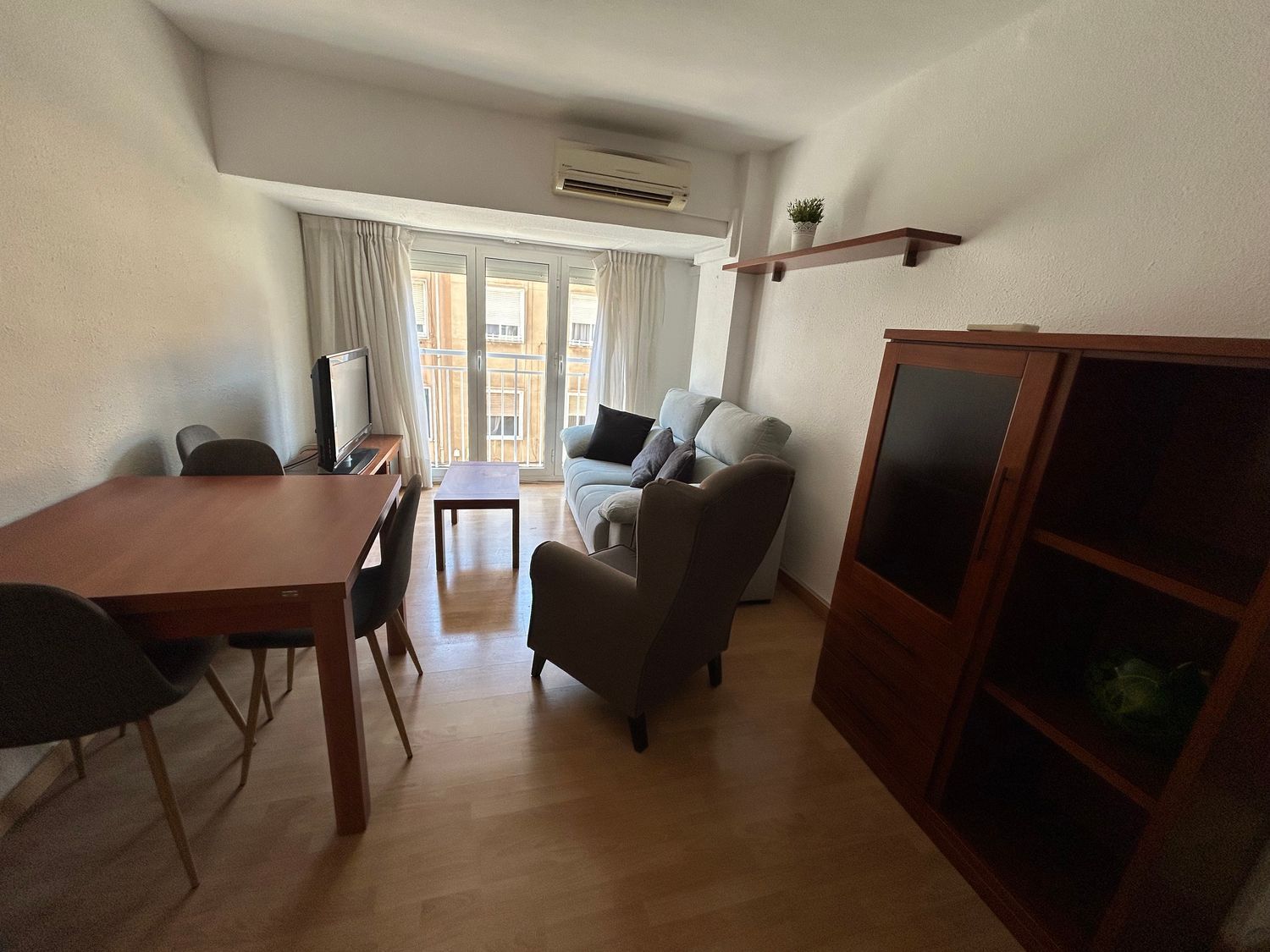 Piso en Calle Gasset y Artime, 29, Carolinas Altas - Foto 4