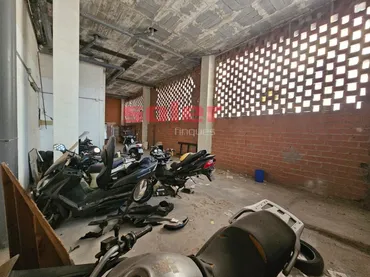 Local comercial en  Carrer de Borrell - Foto 3