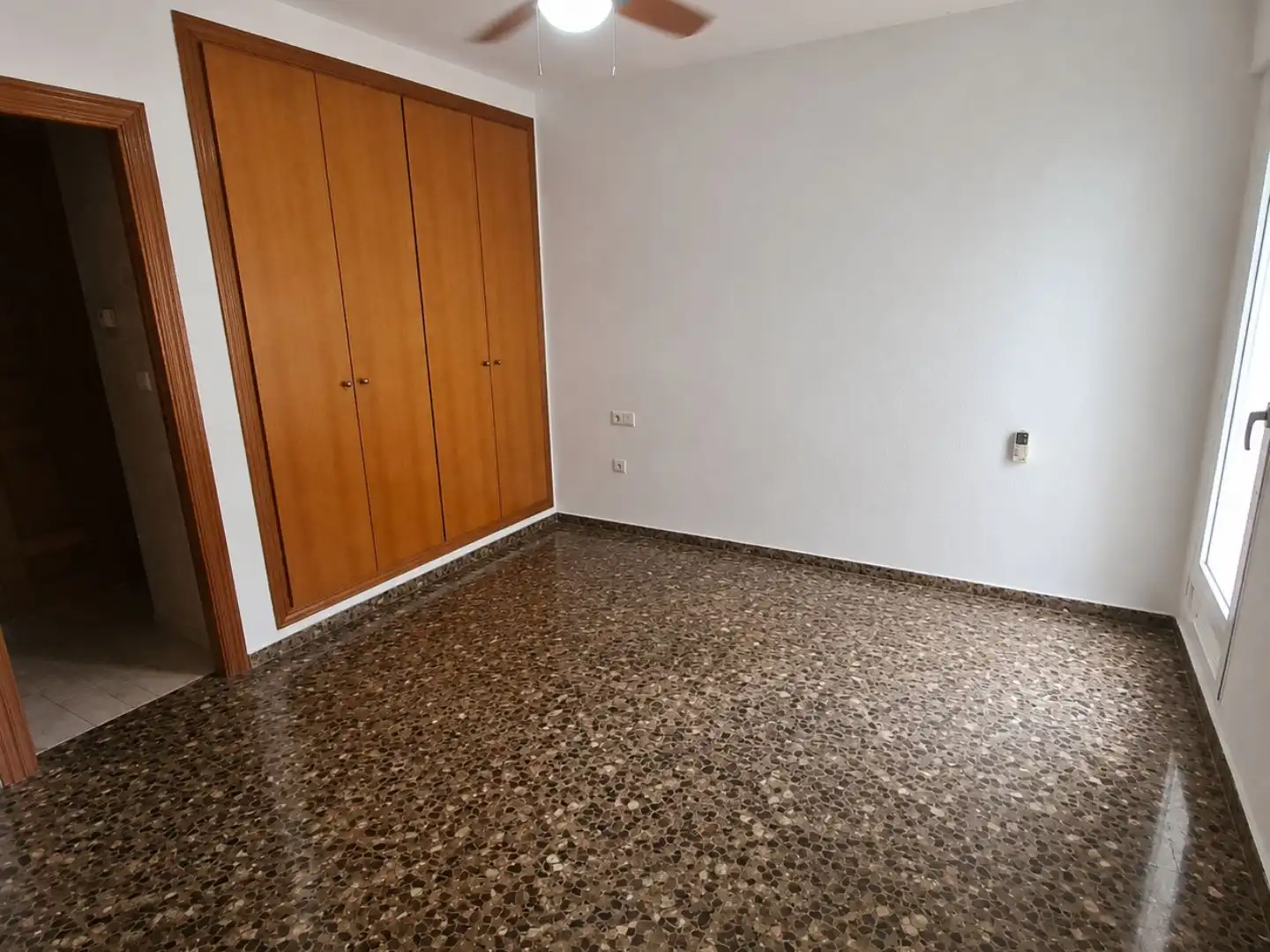 Piso en  Carrer de Joan Baptista Llovera 20 - Foto 10