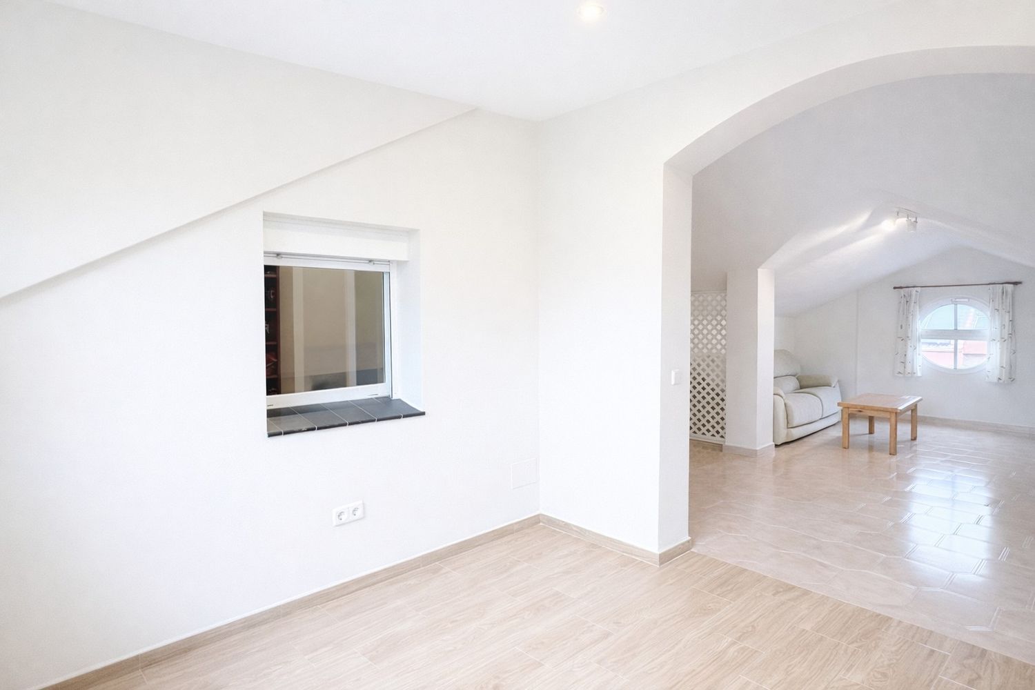 Chalet adosado en Urb. nuevo gales Barrio Monte Rozas - Foto 26