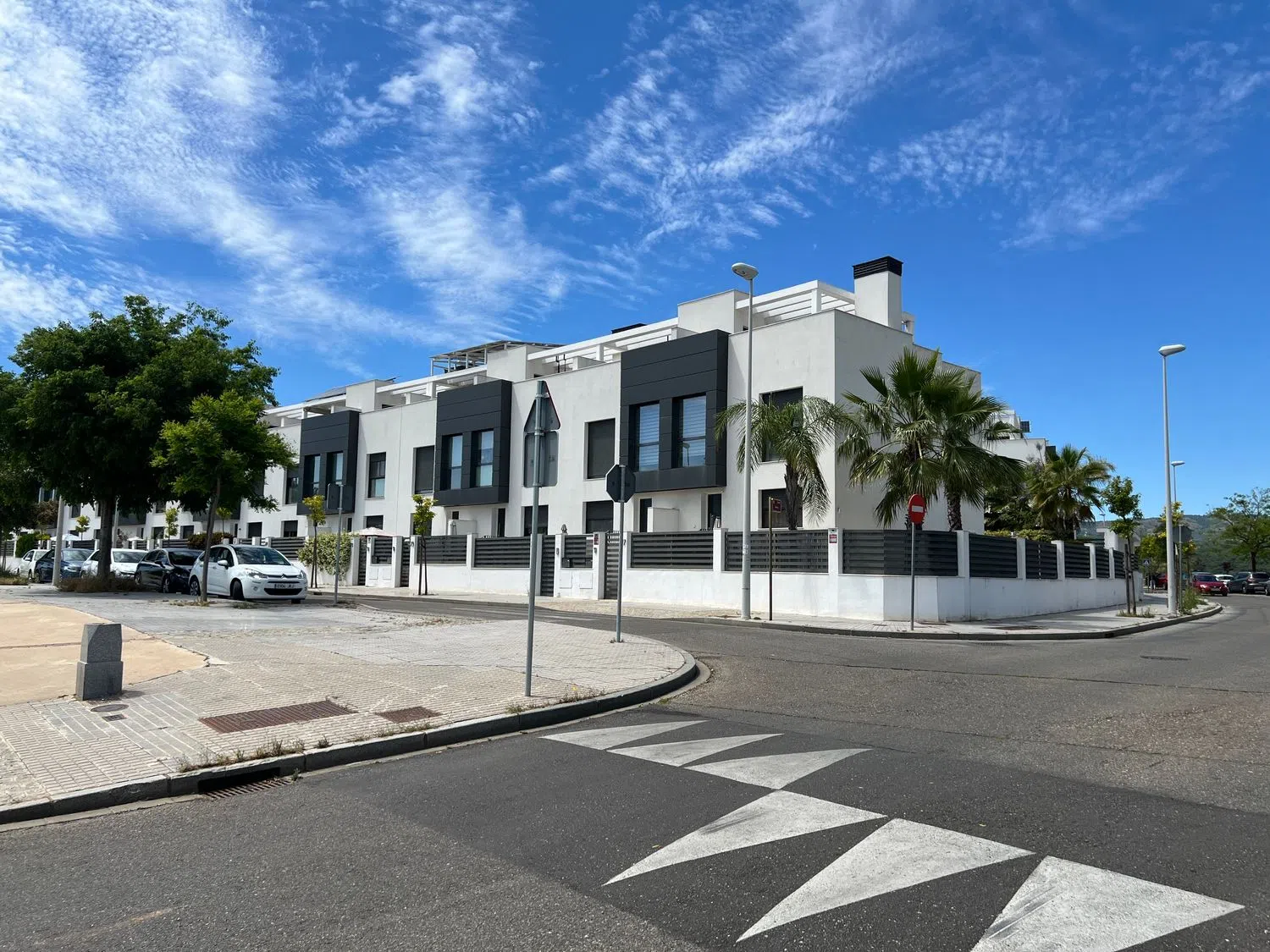 Chalet adosado en calle Menta, 67