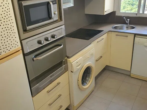 Piso en calle de la Democràcia, 97