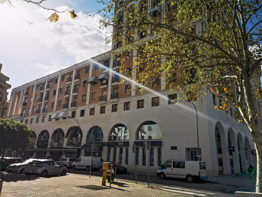 Piso en  Avenida de Kansas City 7 - Foto 2