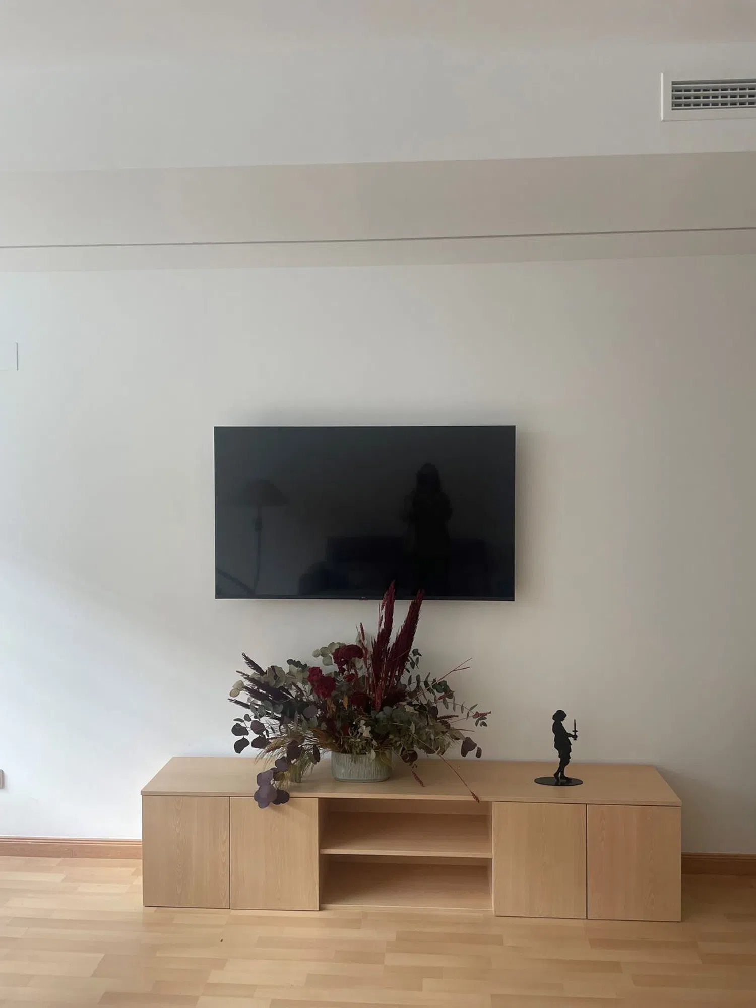 Estudio en avenida de la Industria, 42 - Foto 2