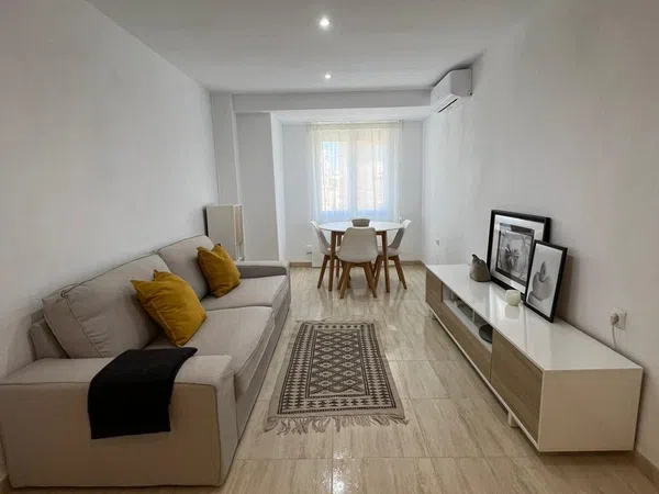 Piso en carretera de la Fuente de San Luis, 26