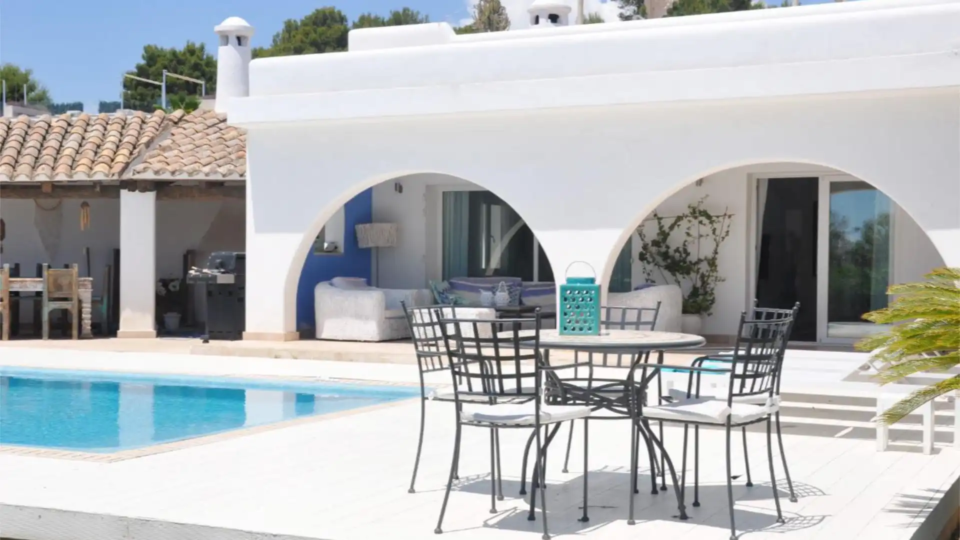 Chalet en  Avinguda Portals Vells 21 - Foto 2