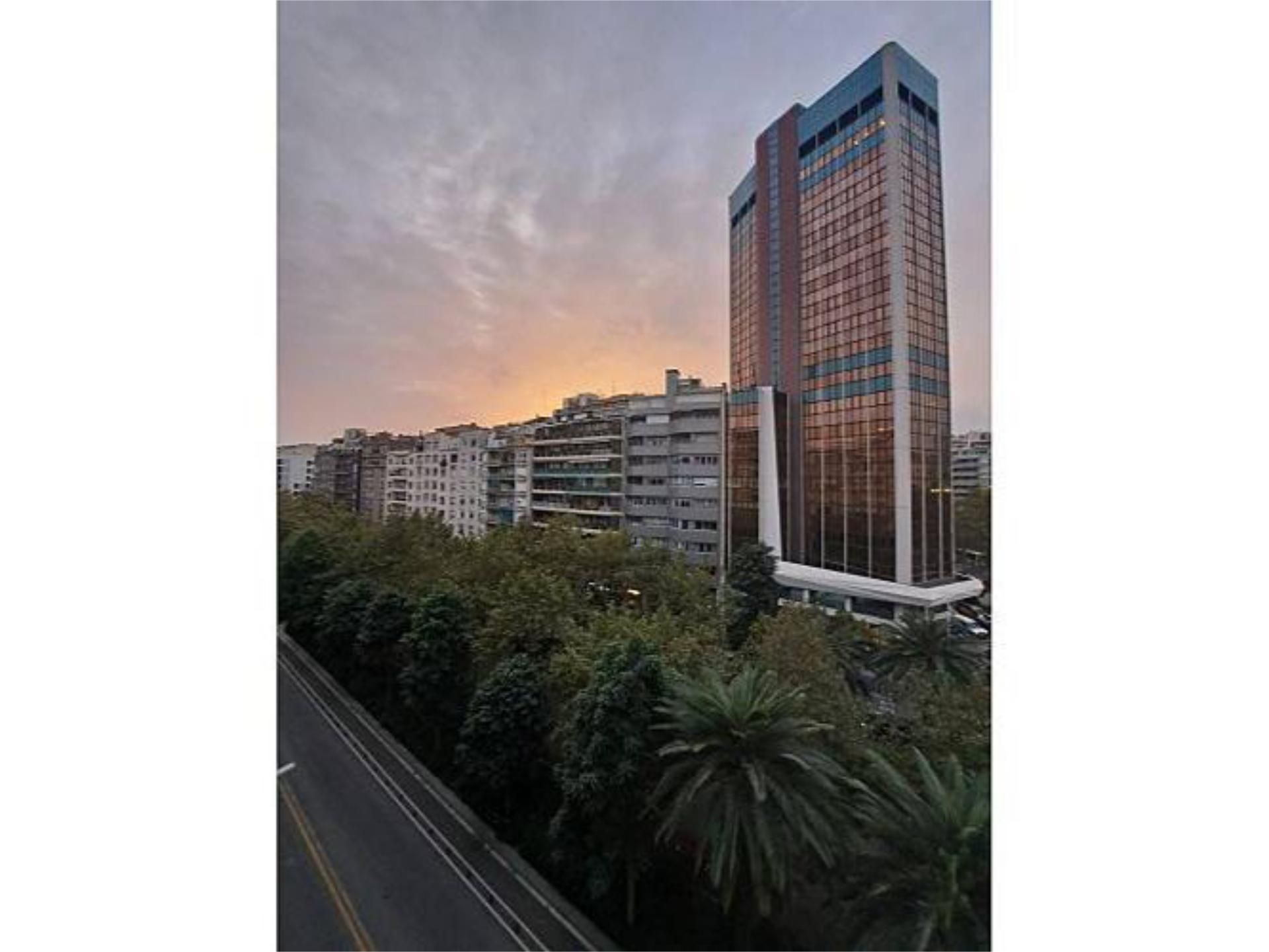 Piso en  Avinguda de Josep Tarradellas 138 - Foto 12