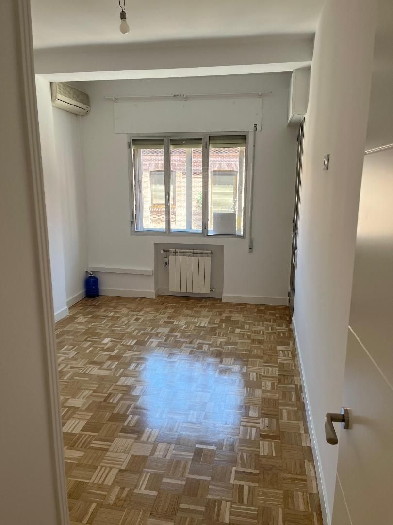 Piso en  Calle de Moreno Nieto 8 - Foto 16