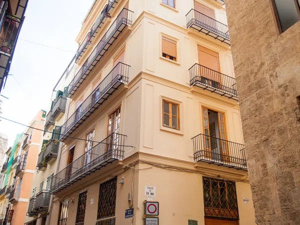 Estudio en calle d'En Bou, 12 - Foto 9