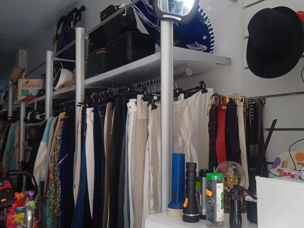 Local en Tienda en Calle de Núria, 99, La Maurina - Foto 2