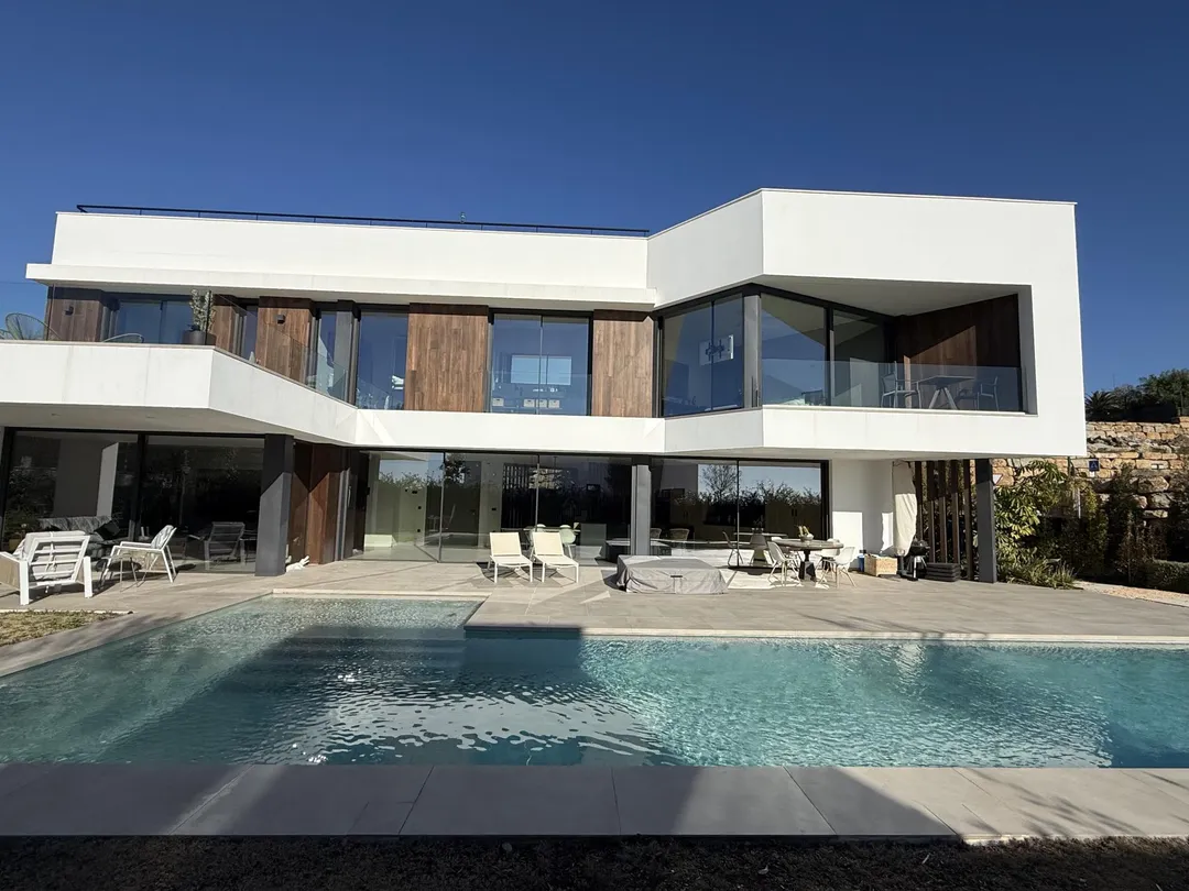 Chalet en  Calle Pintor Virgilio Galan 29 - Foto 2