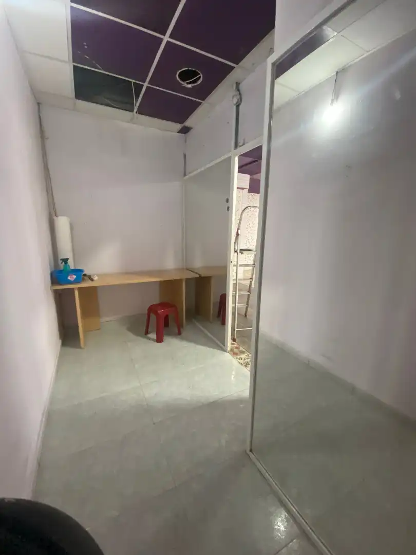 Local comercial en Mollet del Vallès - Foto 7