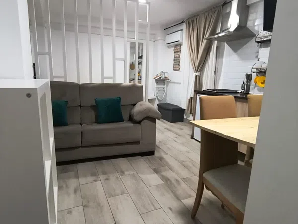 Estudio en calle de San Sinesio, 1