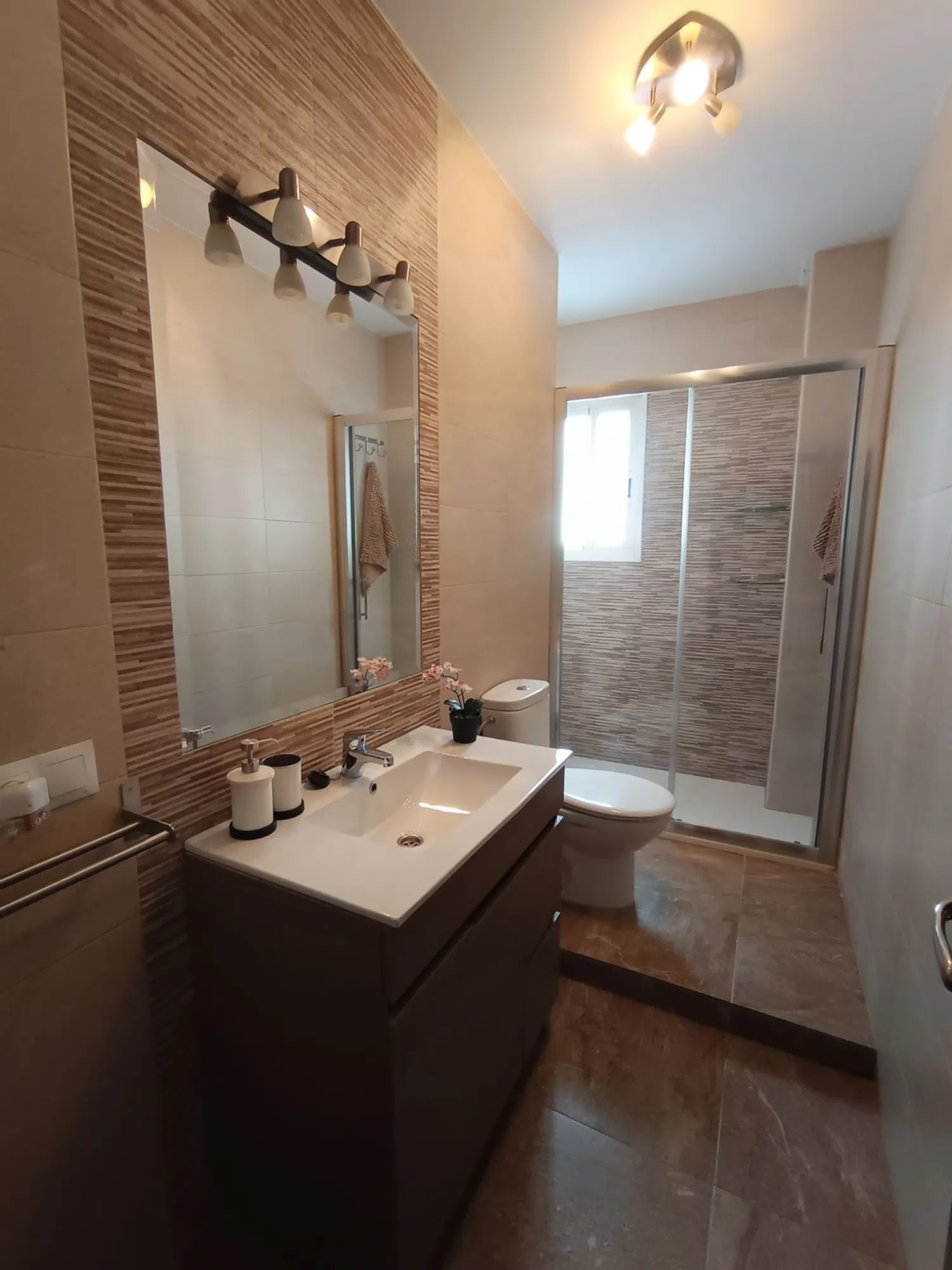 Piso en calle Tello de Guzmán, 8 - Foto 3