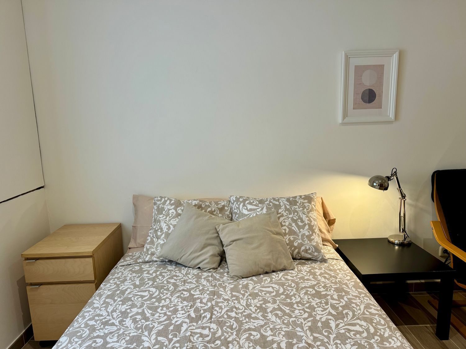 Estudio en calle de Cardenal Mendoza, 27