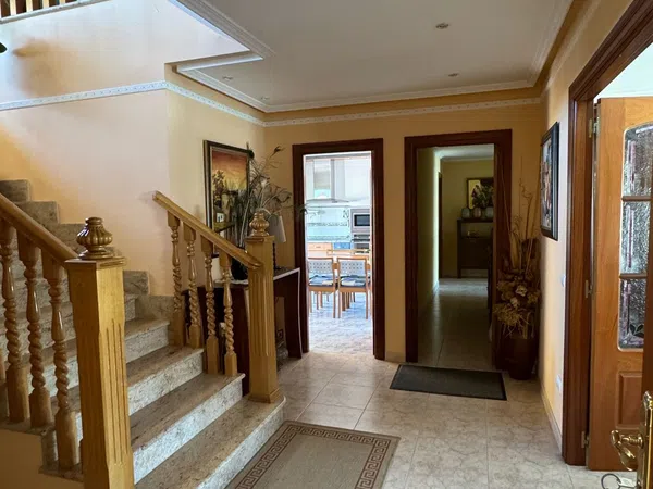 Chalet adosado en Avenida de la Constitución, 111 - Foto 4