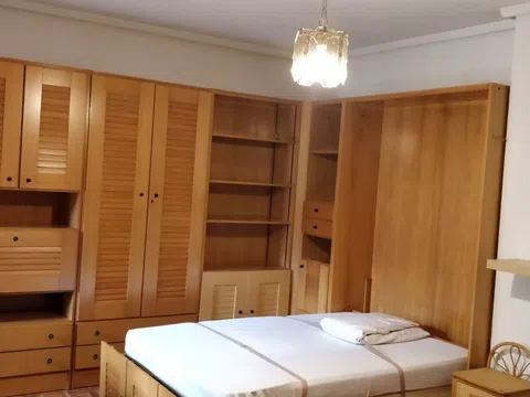 Estudio en calle de Emilio Carrere, 8