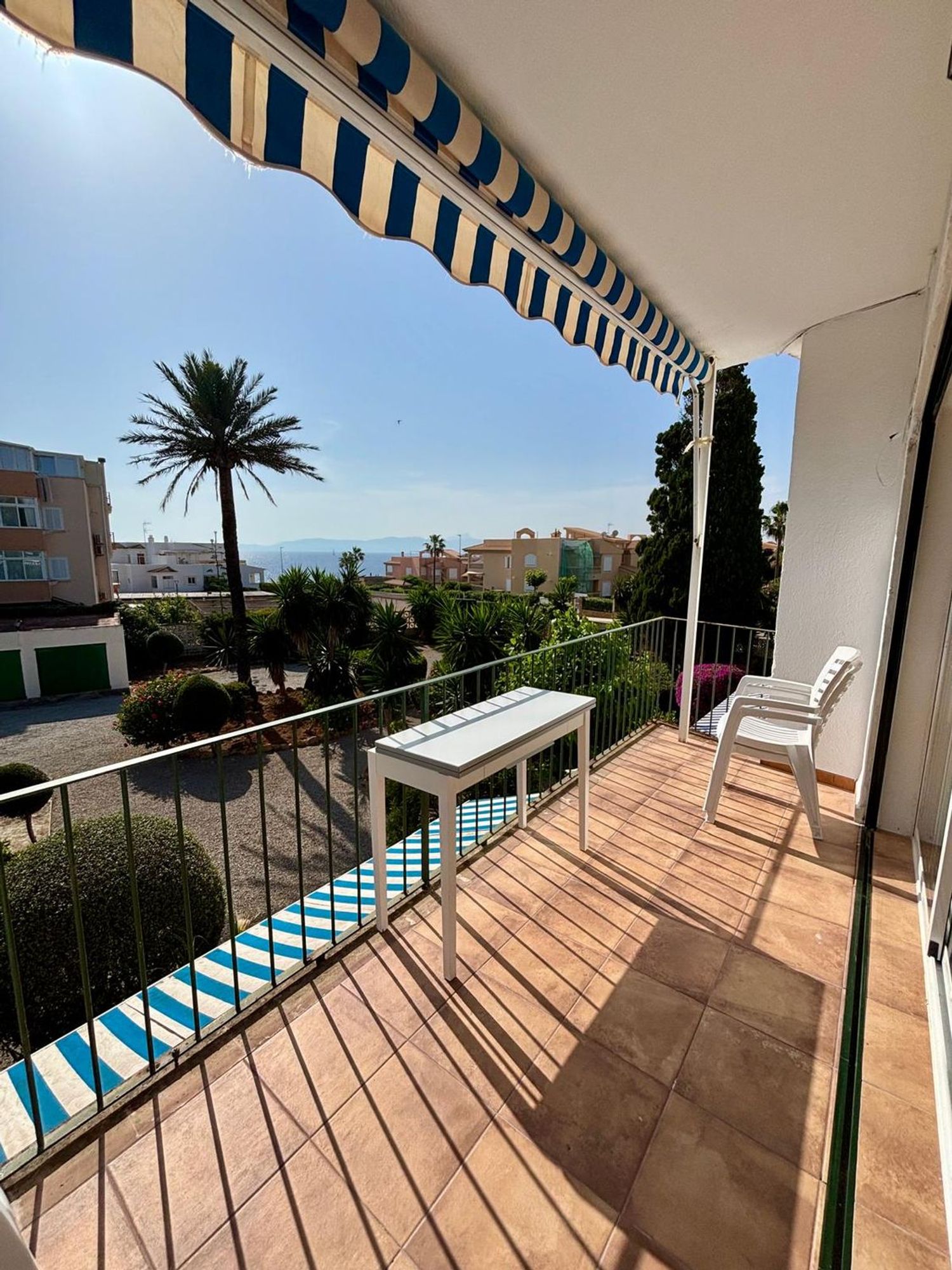 Piso en calle de Recalde, 7 - Foto 2