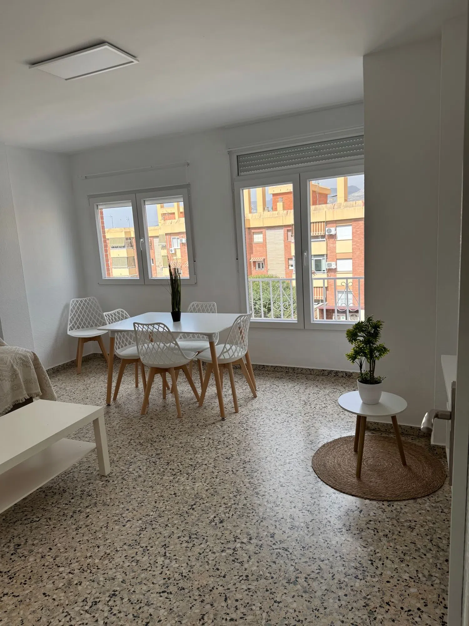 Piso en avenida Doctor López Cantarero Ballesteros, 5 - Foto 12