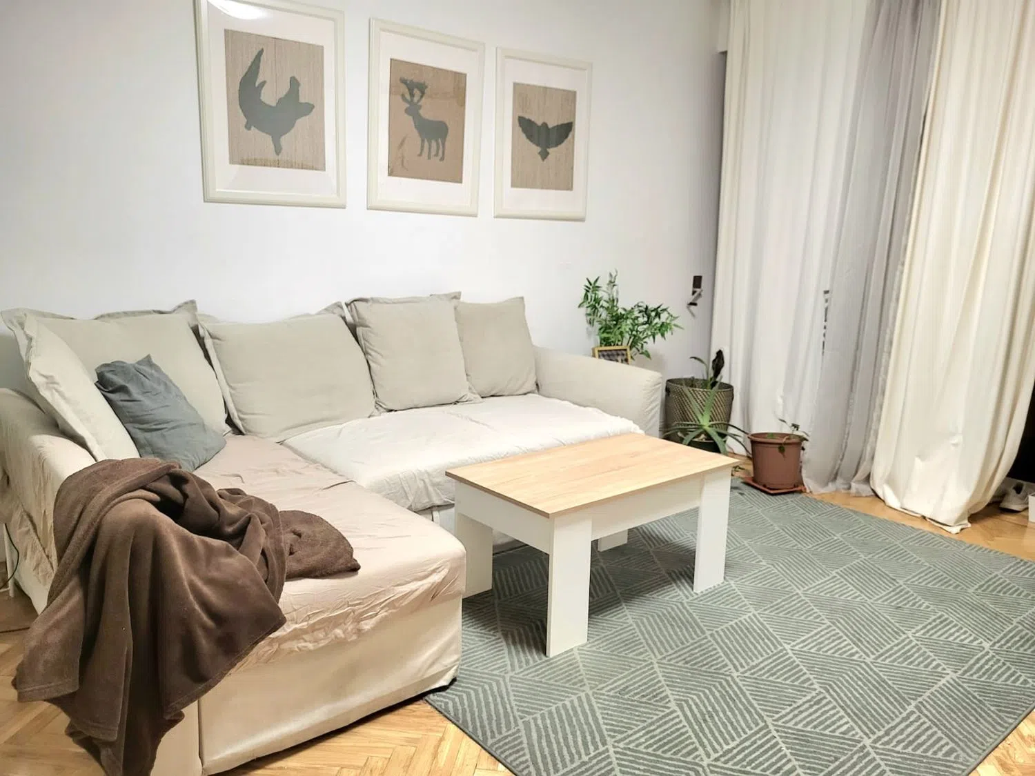 Piso en calle de Aldea del Fresno, 27 - Foto 1