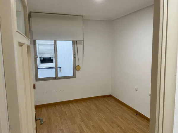 Piso en calle de Sant Vicent Màrtir, 186 - Foto 3