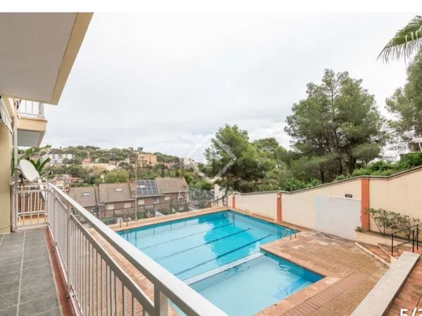 Piso en avenida del Poal, 32 - Foto 1