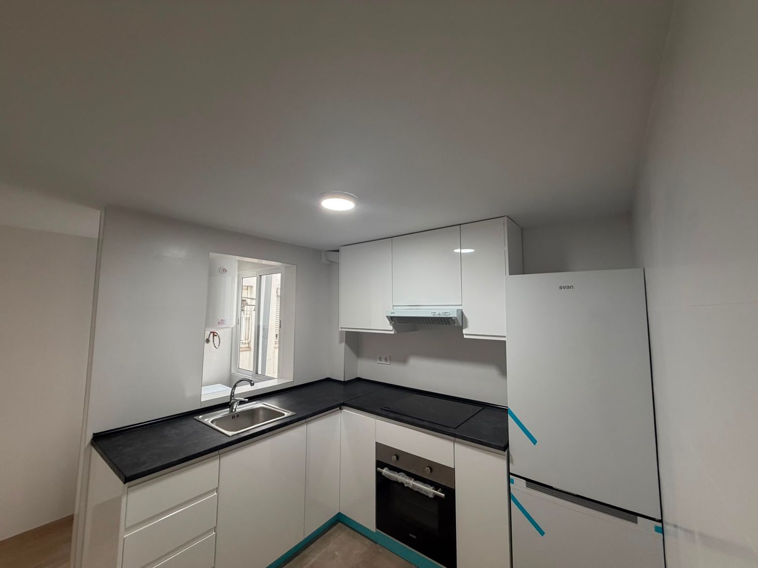 Piso en Plaza Dolcainers de Tales, 2, Zona Plaza Illes Columbretes - Foto 4