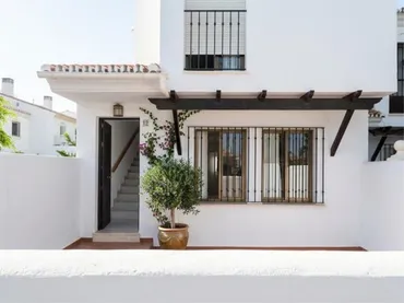 Casa adosada en Caleta de velez - Foto 7